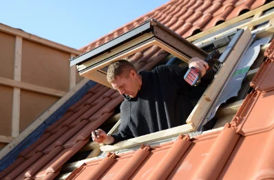 Pose de fenêtres de toit Velux aux Moussières